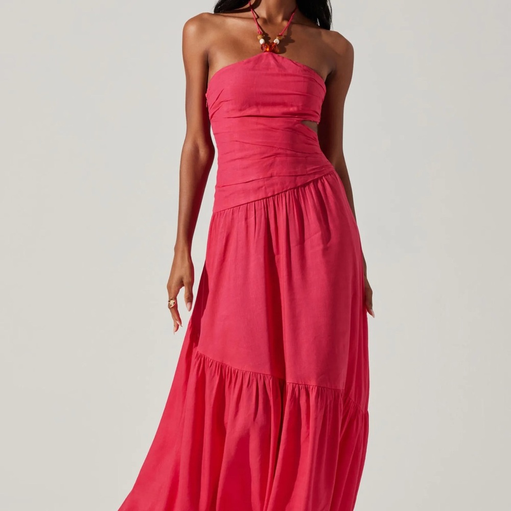 NWT Astr The Label Linnea Halter Maxi Dress US 6